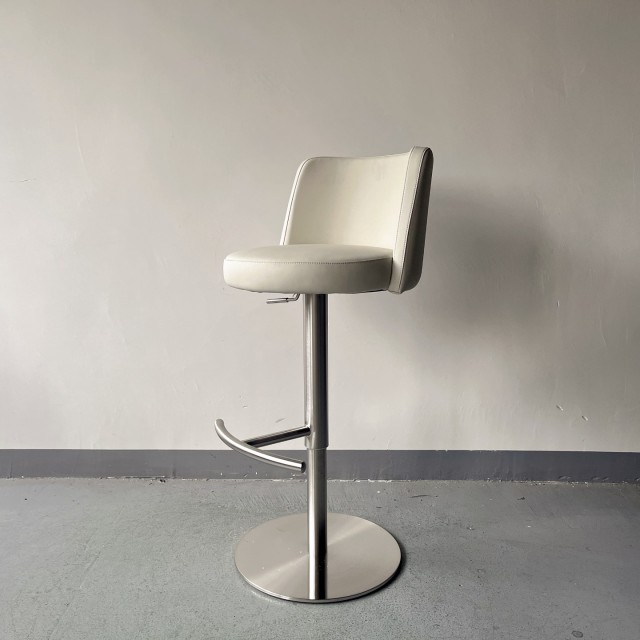 Sunrise Oriental Furniture - the Tonaza Bar Stool