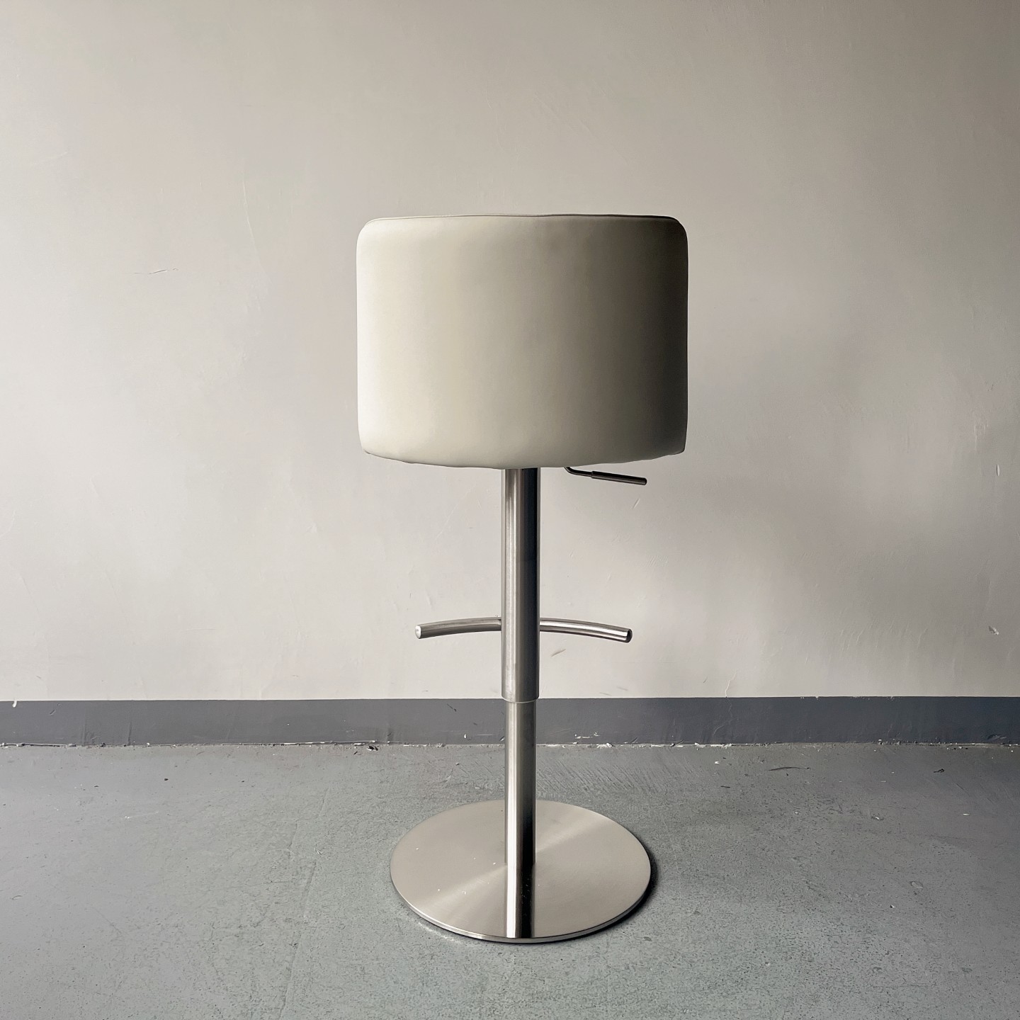 Sunrise Oriental Furniture - the Tonaza Bar Stool