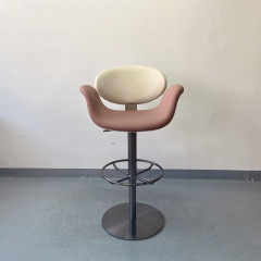 Sunrise Oriental Furniture - the Bellatier Swivel Bar Stool