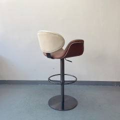 Sunrise Oriental Furniture - the Bellatier Swivel Bar Stool