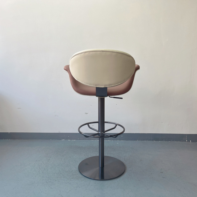 Sunrise Oriental Furniture - the Bellatier Swivel Bar Stool