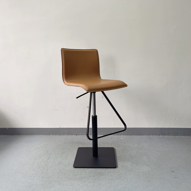 Sunrise Oriental Furniture - the Celio Adjustable Barstool