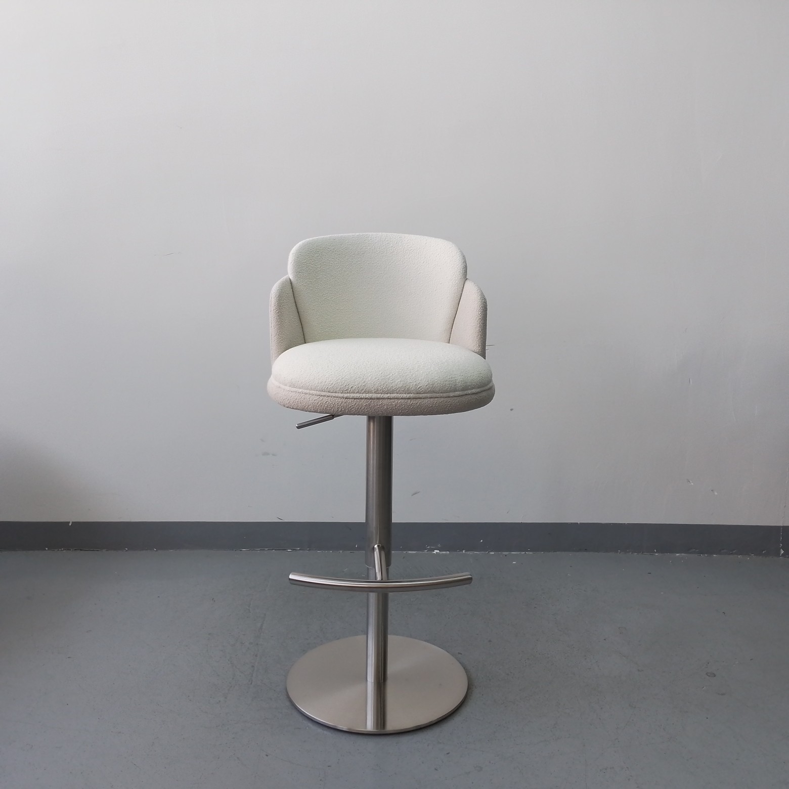 Sunrise Oriental Furniture - the Elizabeth Bar Stool