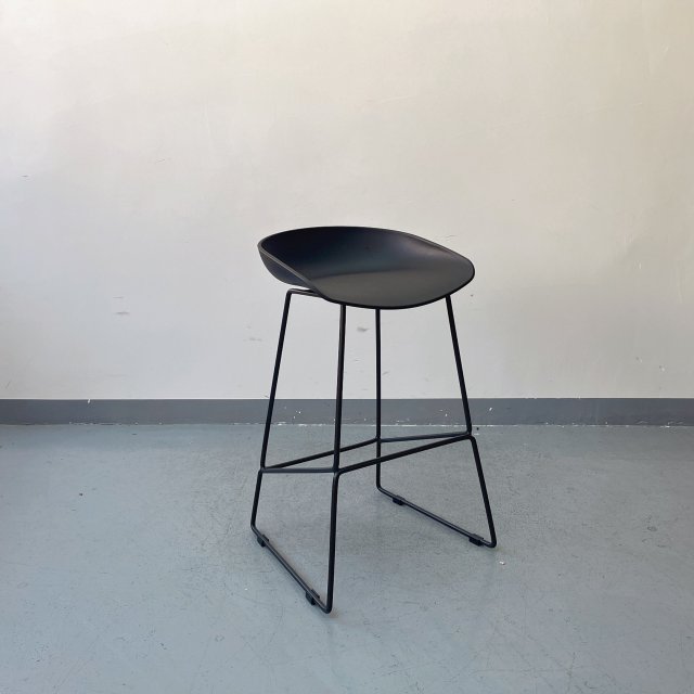 Sunrise Oriental Furniture - the About A Stool SXY-DB1