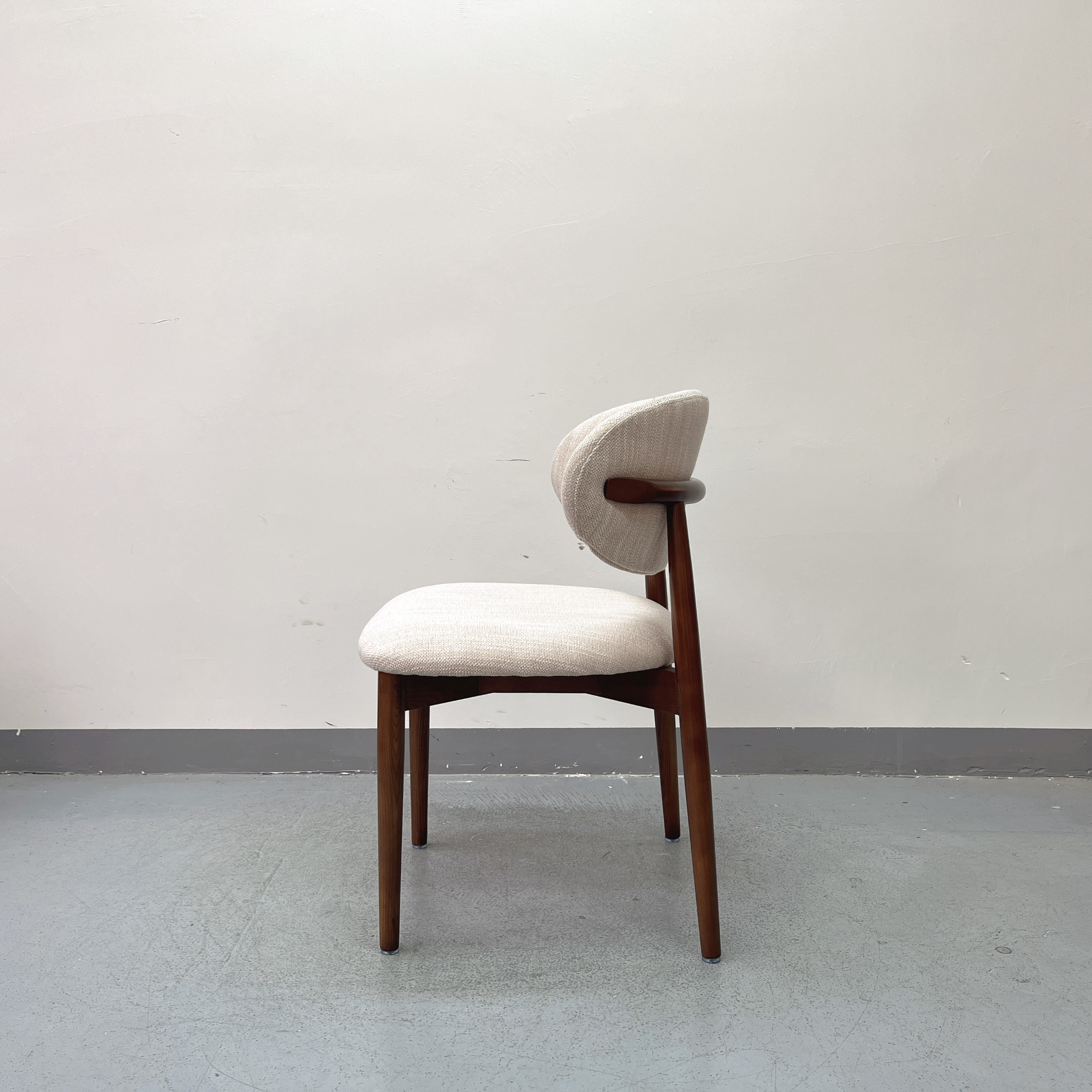 Sunrise Oriental Furniture - the Leon Upholstered Seat for Kitchen & Dining Chair