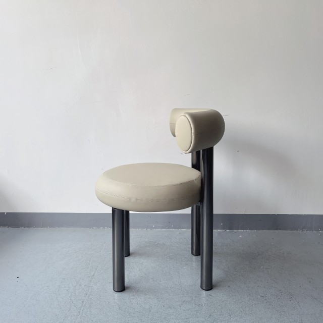 Sunrise Oriental Furniture - the Saralisa metal dining chair