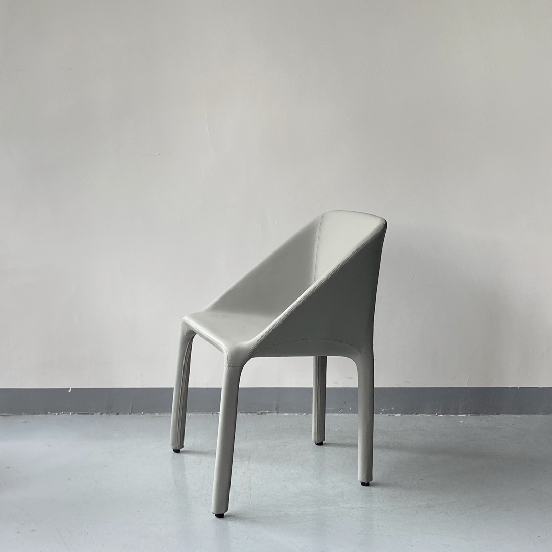 Sunrise Oriental Furniture - the Manta Armchair