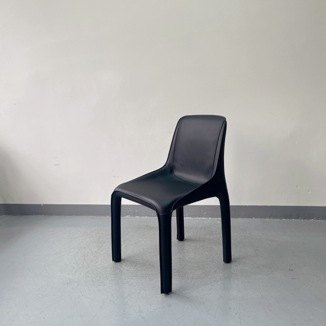 Sunrise Oriental Furniture - the Manta Chair (Armless Version)