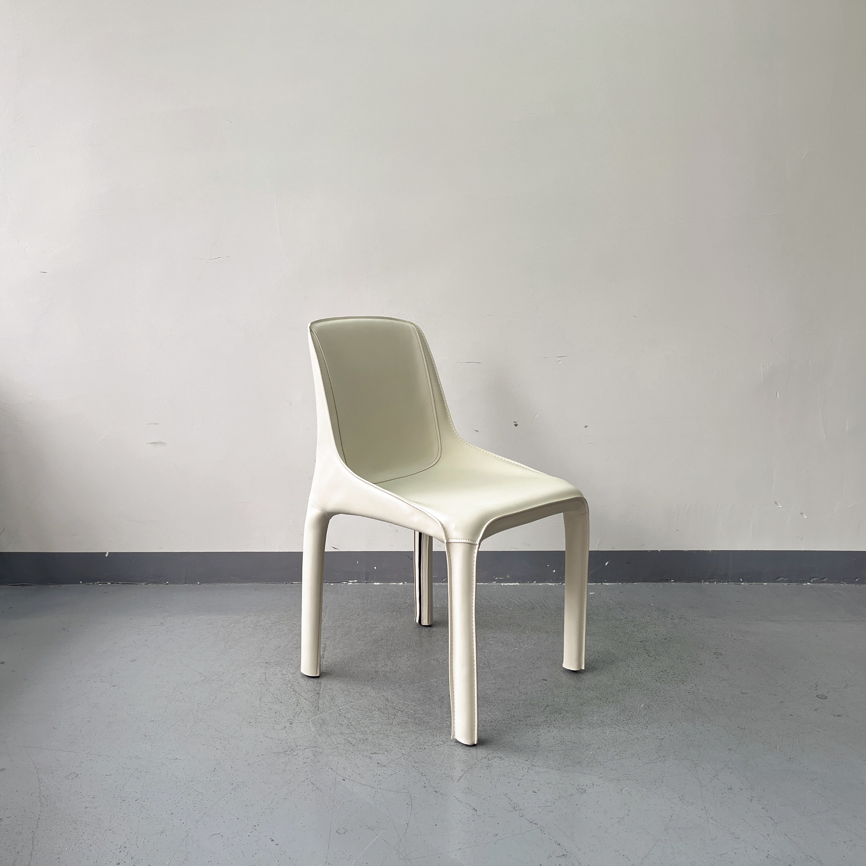 Sunrise Oriental Furniture - the Manta Chair (Armless Version)