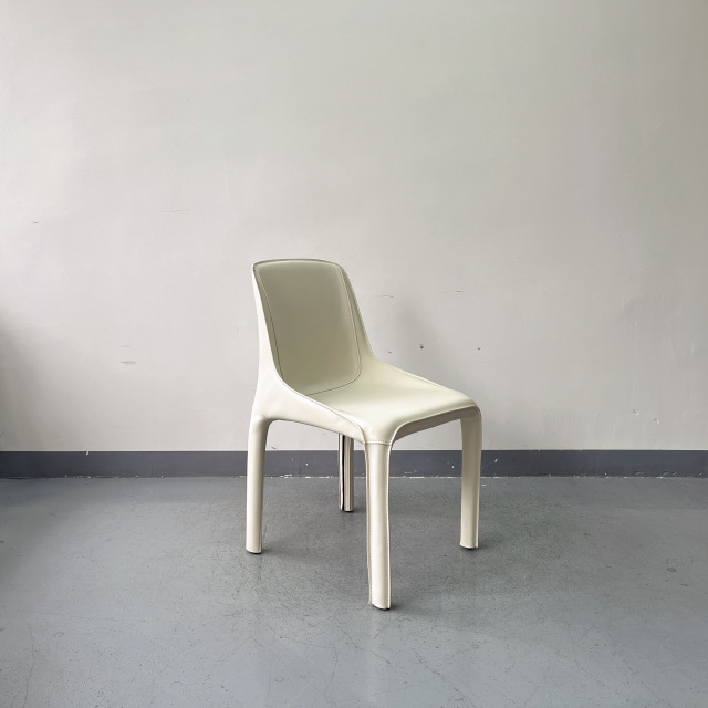 Sunrise Oriental Furniture - the Manta Chair (Armless Version)