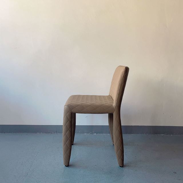 Sunrise Oriental Furniture - the Mooi Leather Casual Dining Chair (Armless Version)