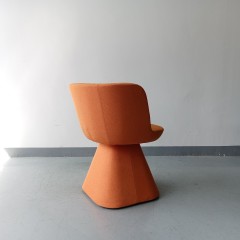 Sunrise Oriental Furniture - Flair O’ Rotating Chair