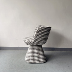 Sunrise Oriental Furniture - Flair O’ Rotating Chair