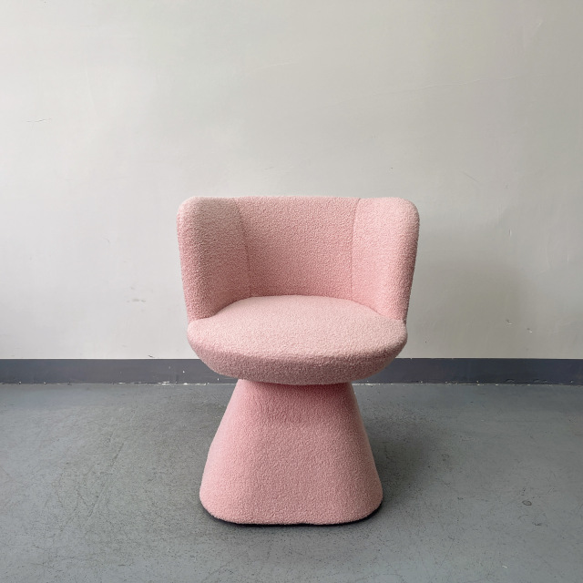 Sunrise Oriental Furniture - Flair O’ Rotating Chair
