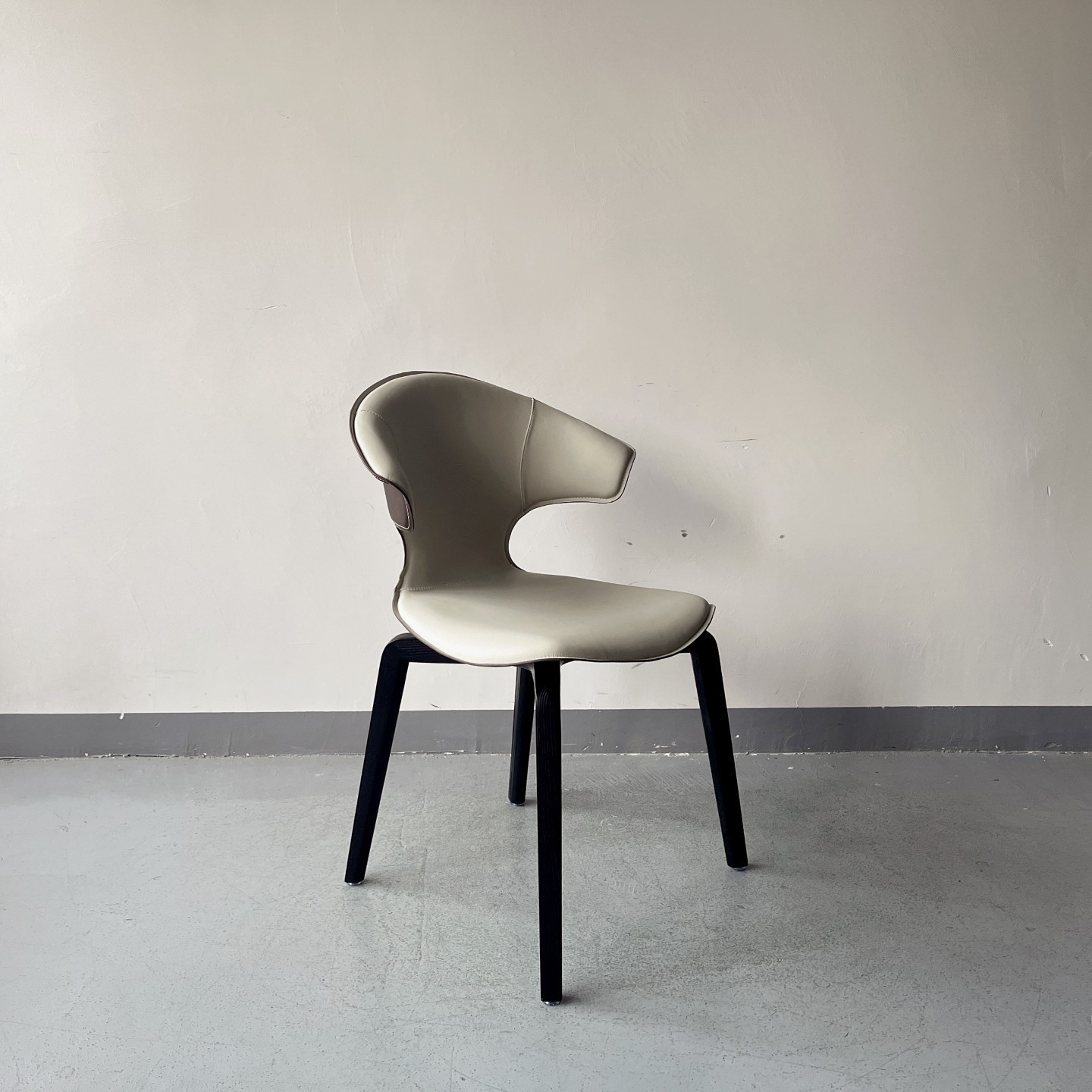 Sunrise Oriental Furniture - the MONTERA Leather Armchair