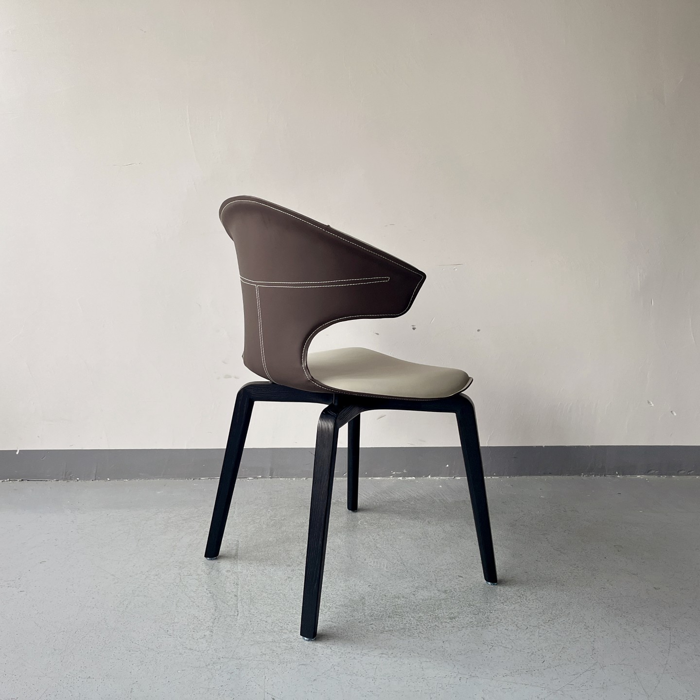 Sunrise Oriental Furniture - the MONTERA Leather Armchair