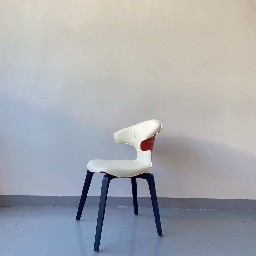 Sunrise Oriental Furniture - the MONTERA Leather Armchair