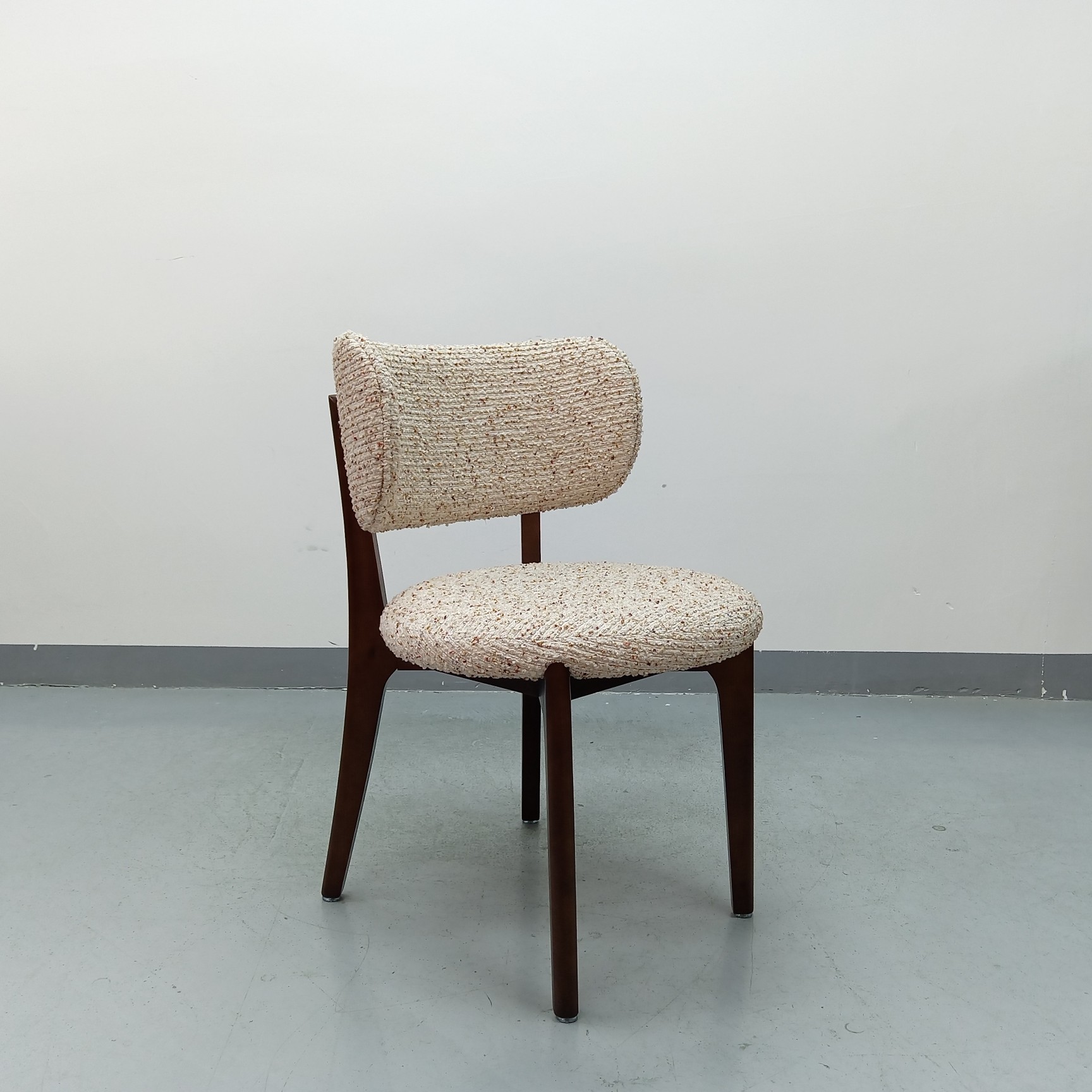 Sunrise Oriental Furniture - the Richmond Pearl Chair