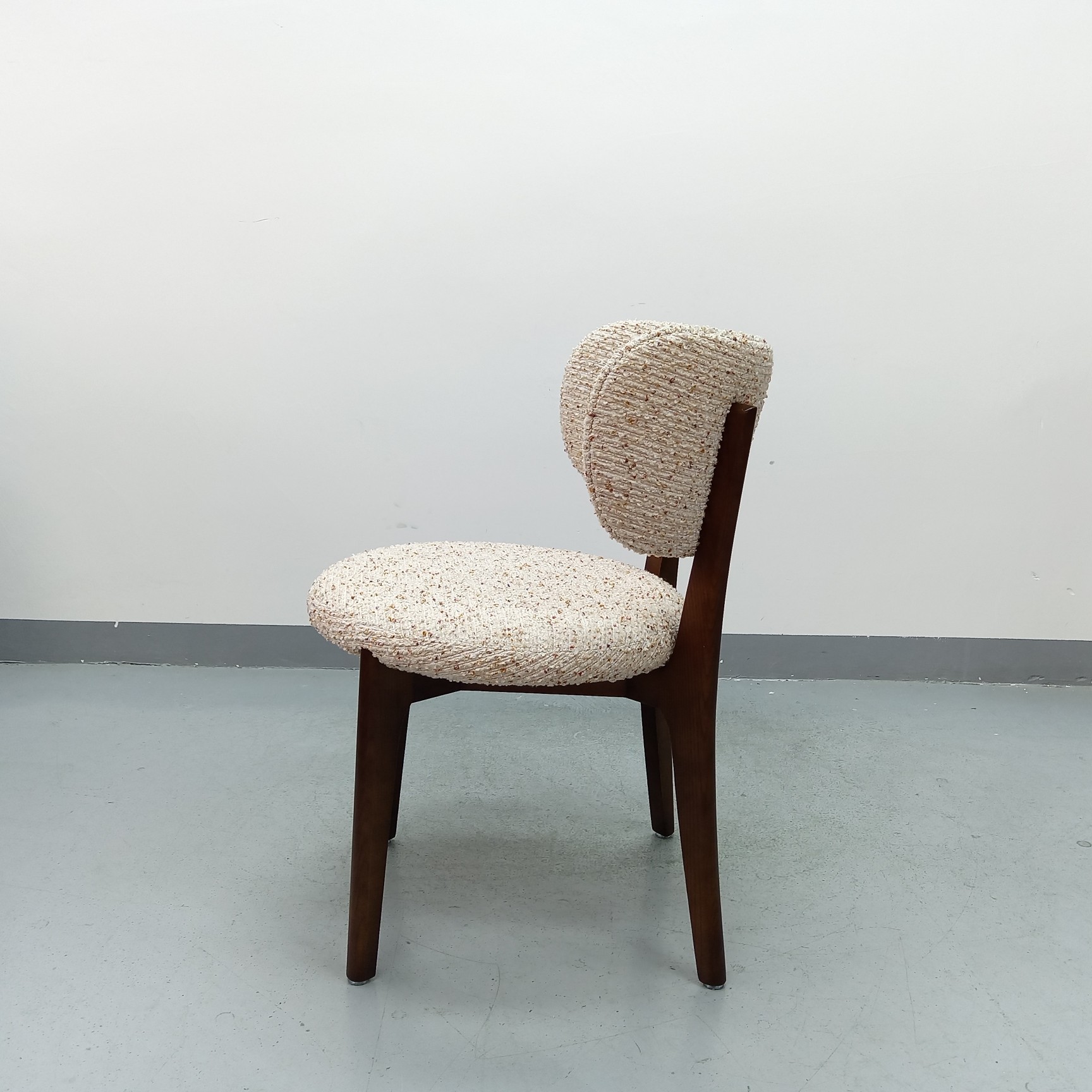 Sunrise Oriental Furniture - the Richmond Pearl Chair