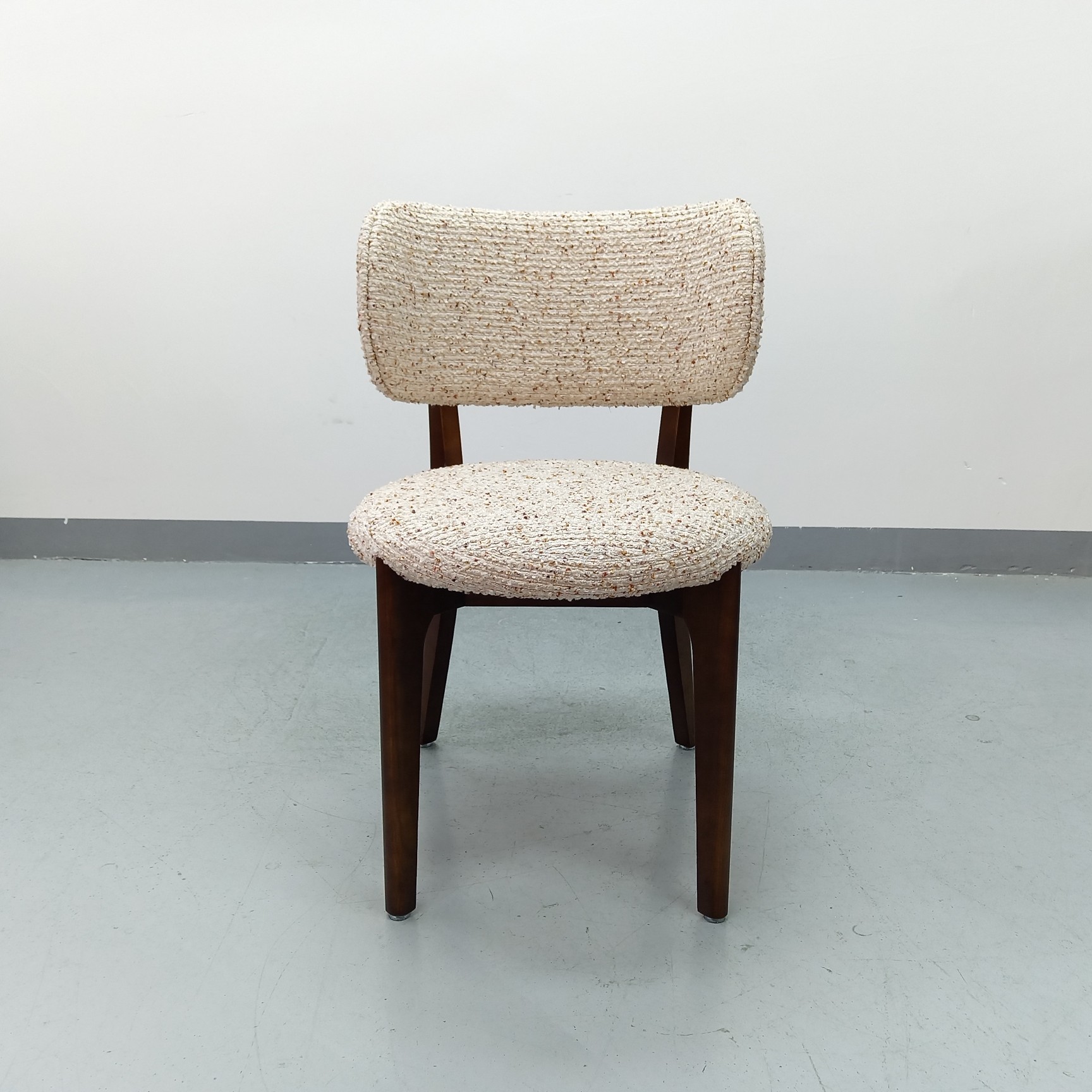 Sunrise Oriental Furniture - the Richmond Pearl Chair