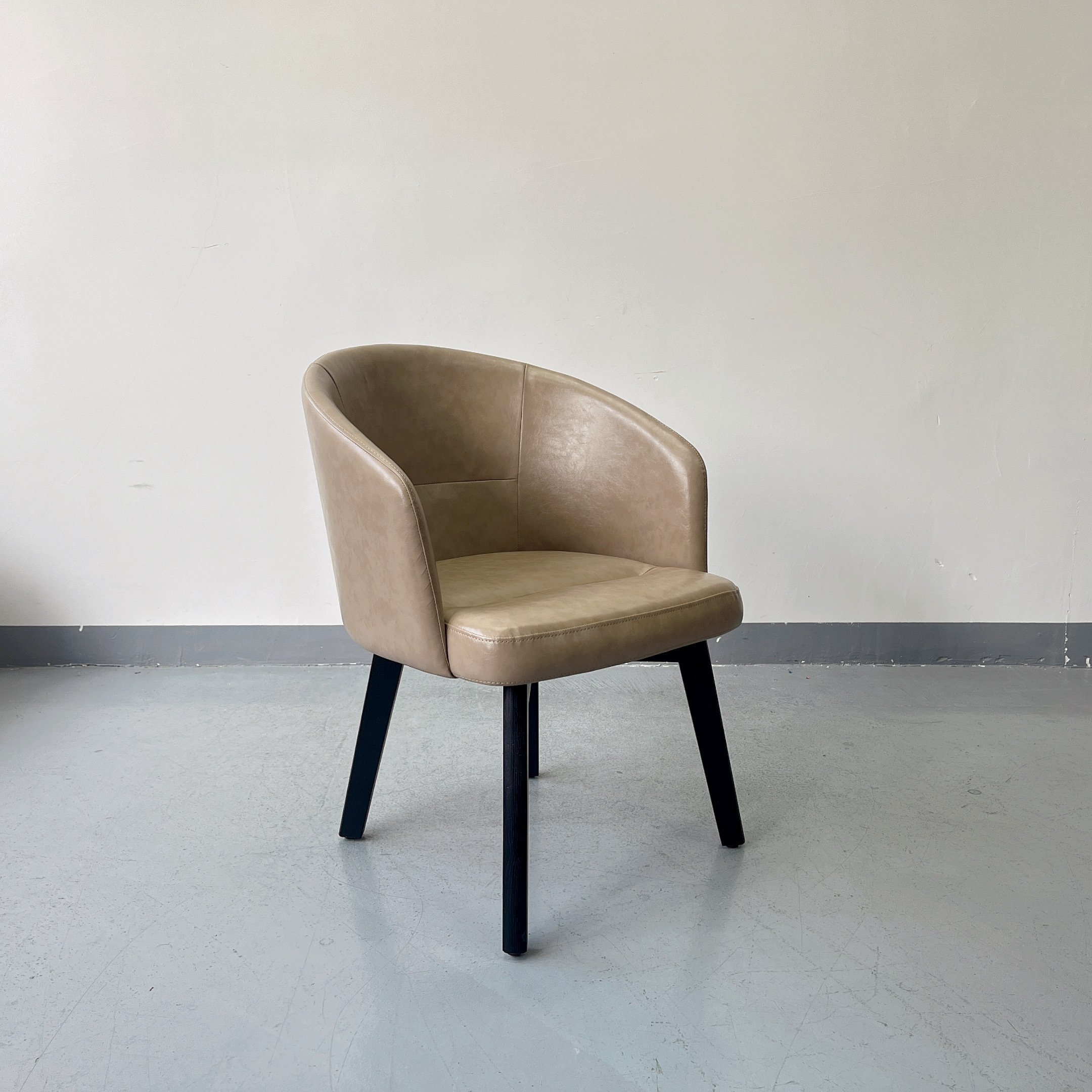 Sunrise Oriental Furniture - the Amelie Dining Chair