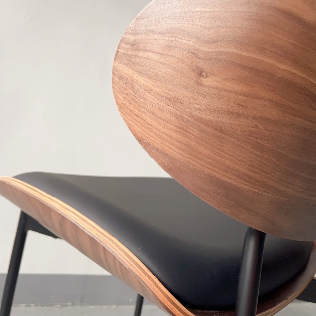 Sunrise Oriental Furniture - the Black Mezzaluna Chair