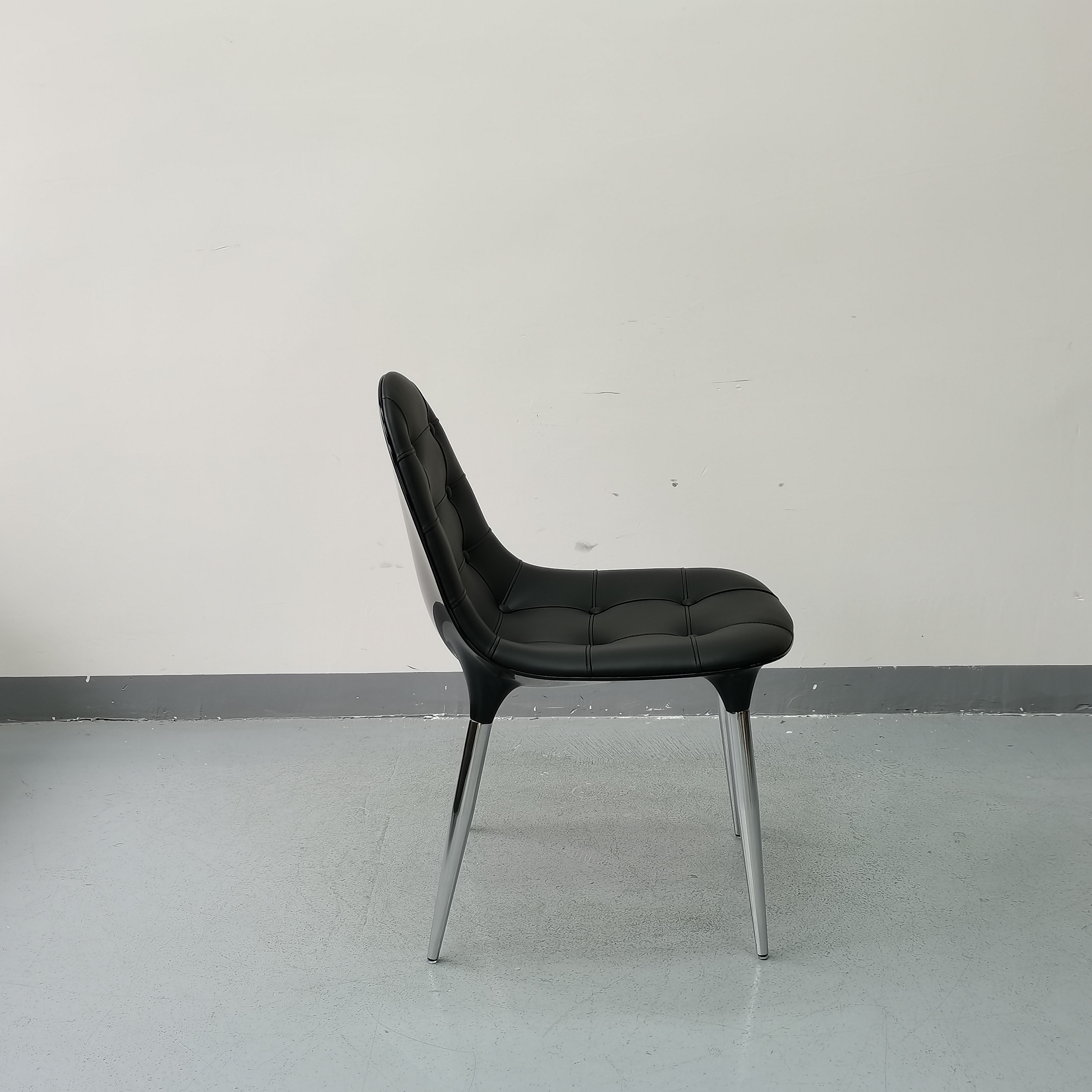 Sunrise Oriental Furniture - the Caprice Chair