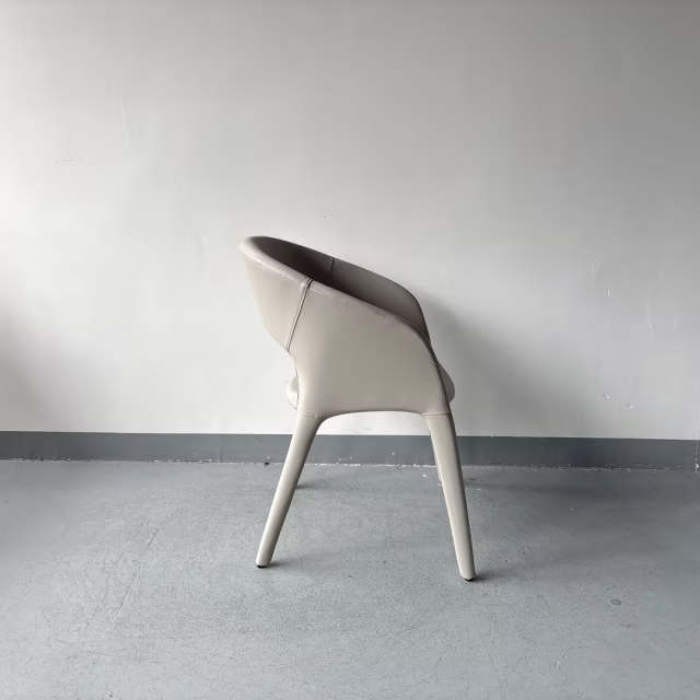 Sunrise Oriental Furniture - the Loafion Armchair