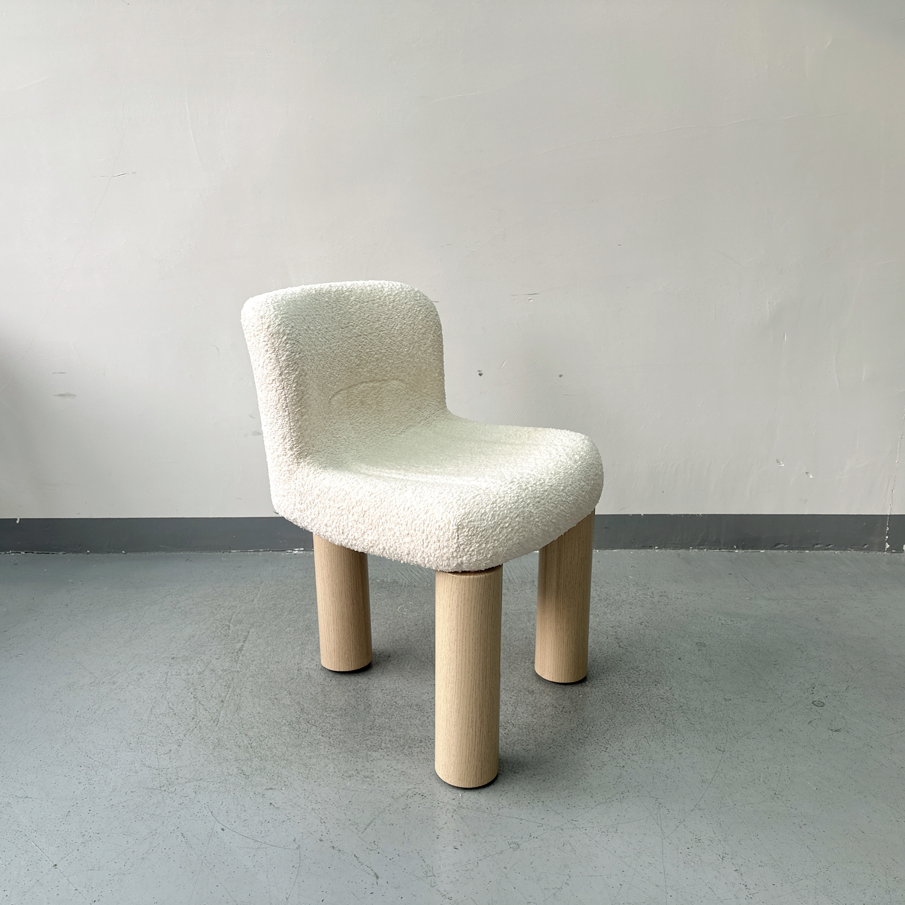 Sunrise Oriental Furniture - the Botolo Chair