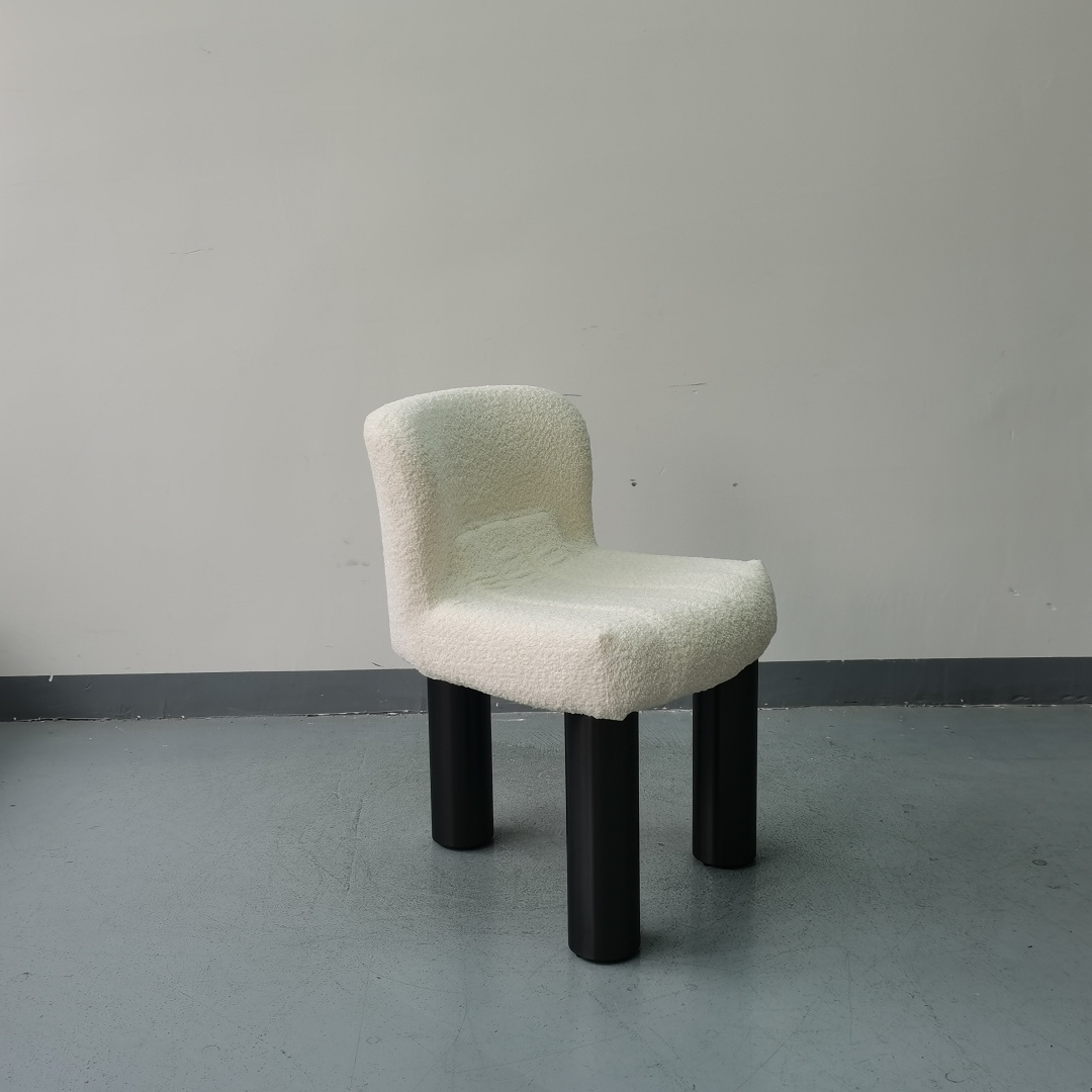 Sunrise Oriental Furniture - the Botolo Chair