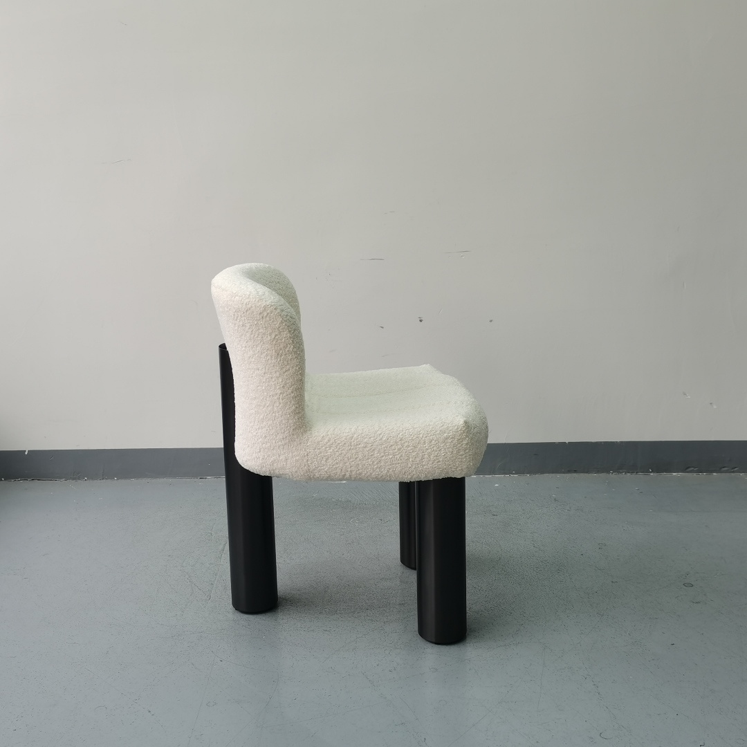 Sunrise Oriental Furniture - the Botolo Chair
