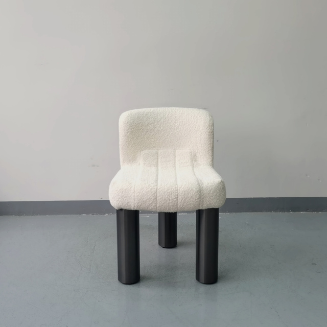 Sunrise Oriental Furniture - the Botolo Chair