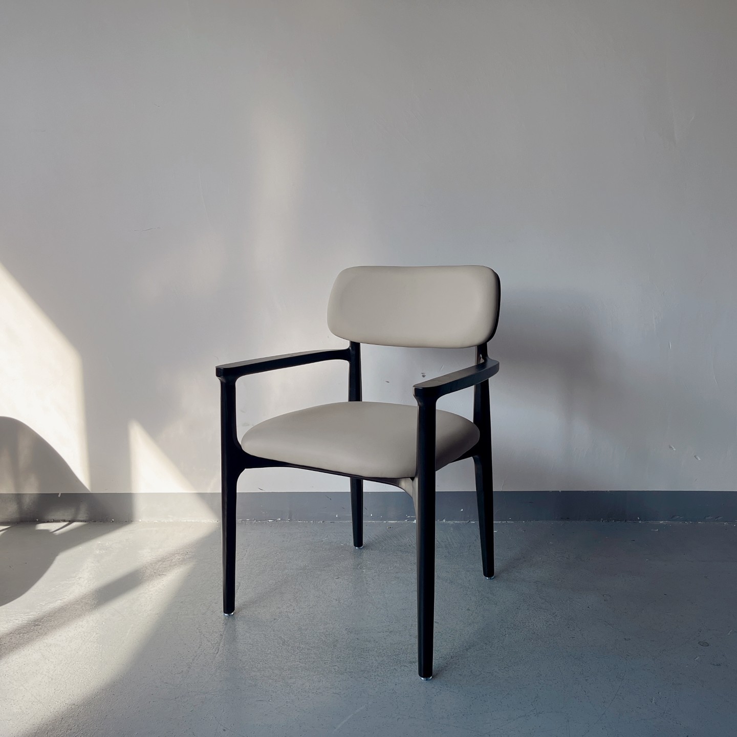 Sunrise Oriental Furniture - the CURVE Dining Chair with Armrest