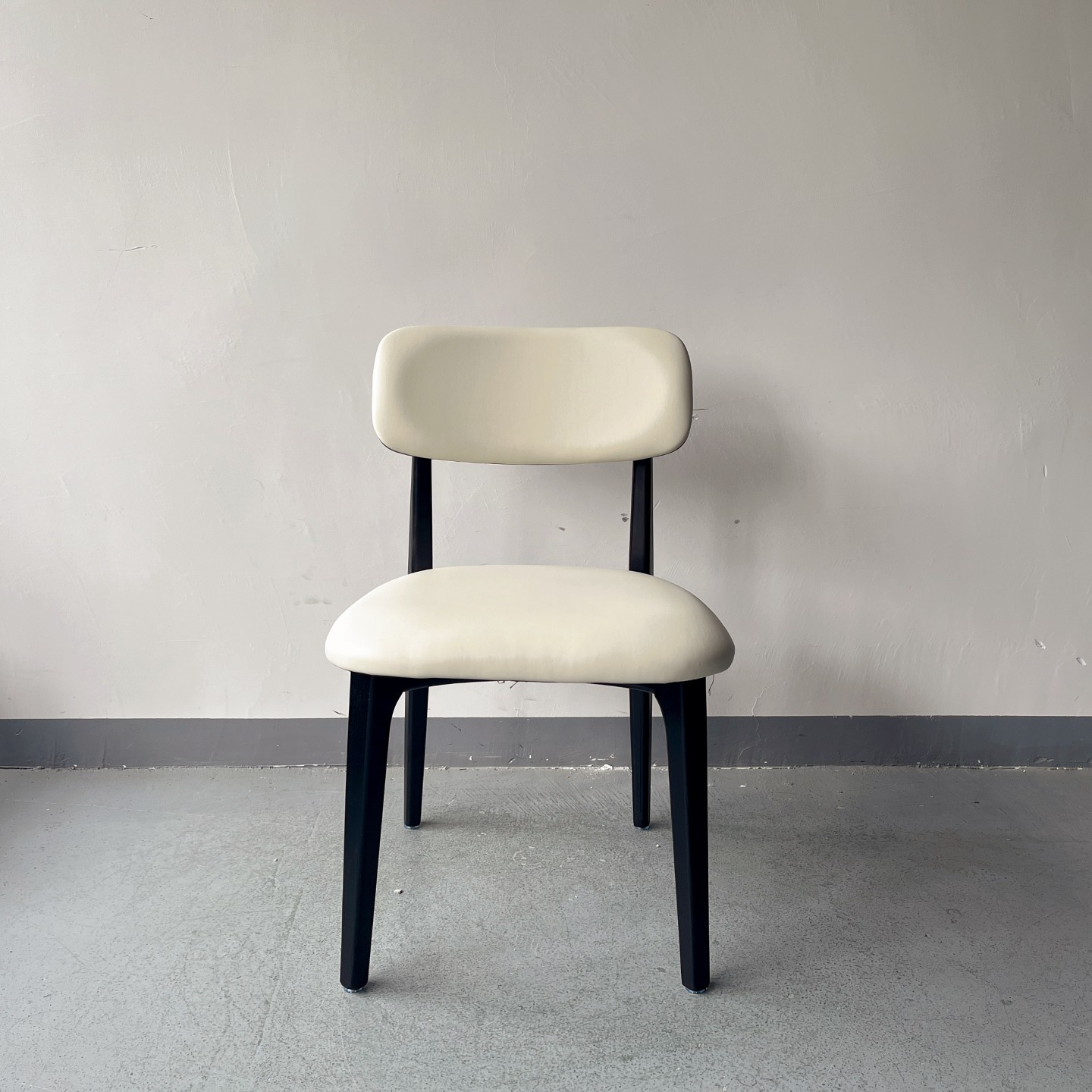 Sunrise Oriental Furniture - the CURVE Dining Chair (Armless Version)