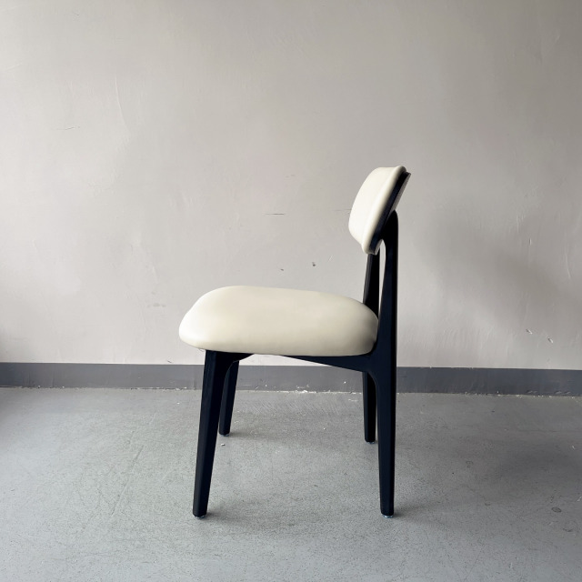 Sunrise Oriental Furniture - the CURVE Dining Chair (Armless Version)