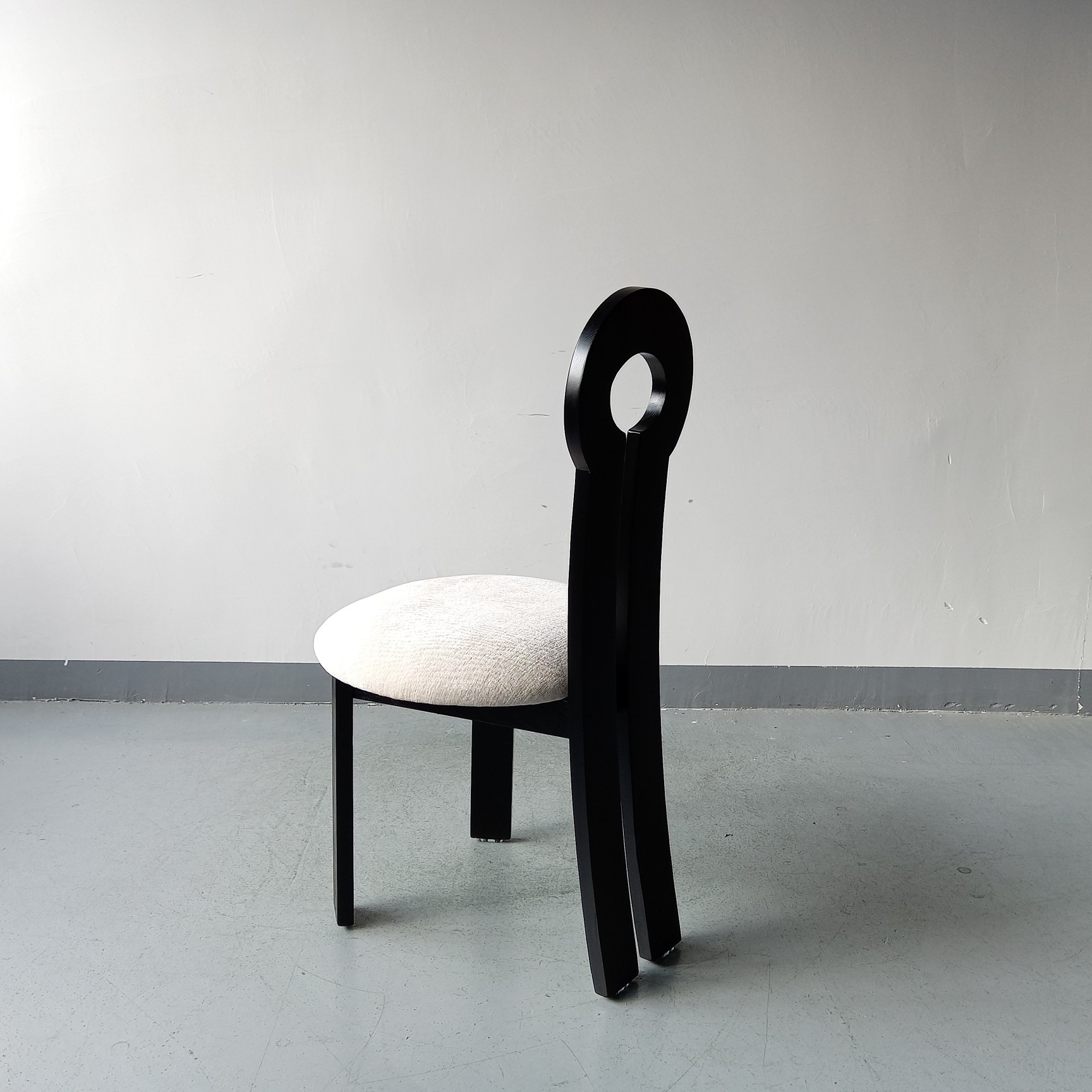 Sunrise Oriental Furniture - the Leavader Dining Chair