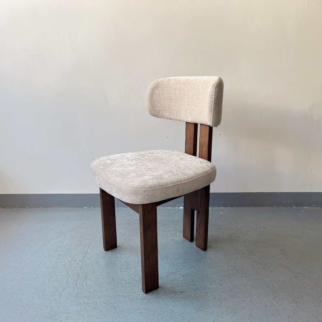Sunrise Oriental Furniture - the Elvire Dining Chair