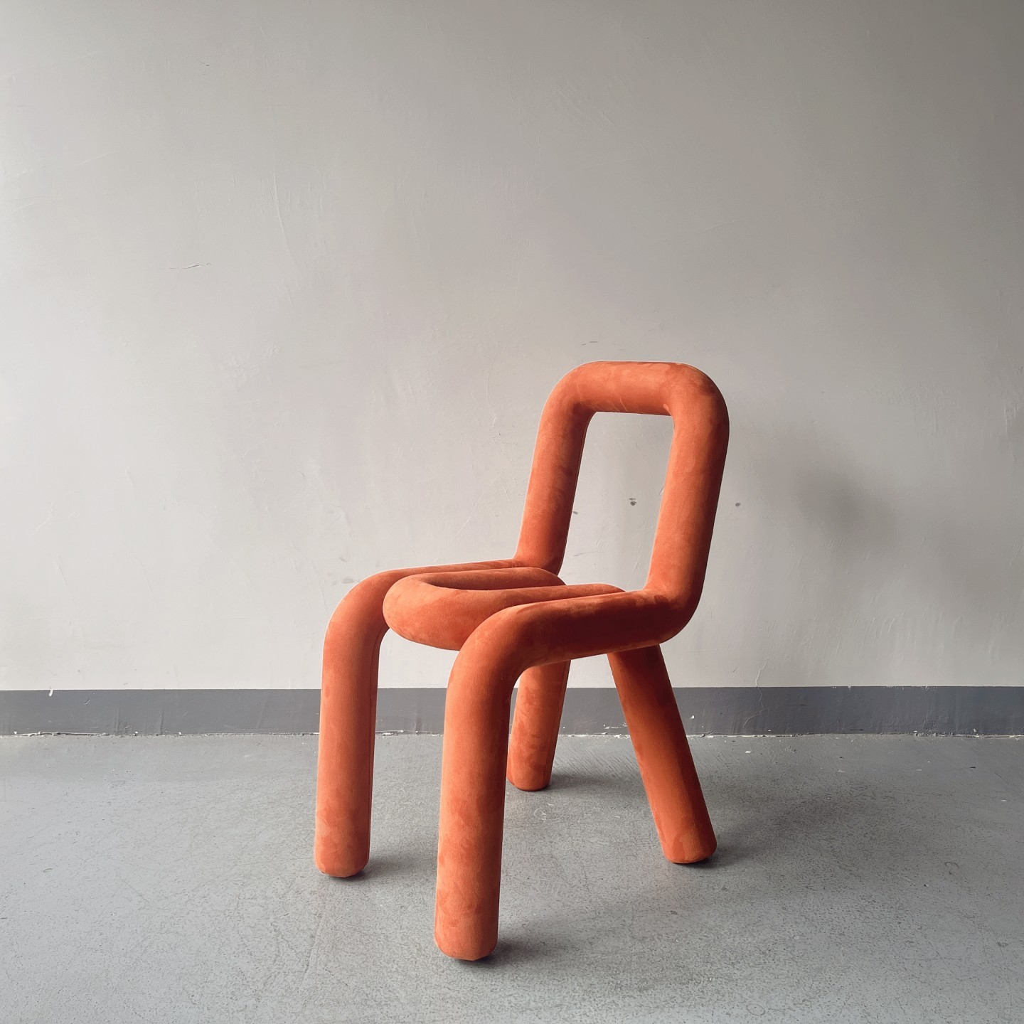 Sunrise Oriental Furniture - the Bold Chair