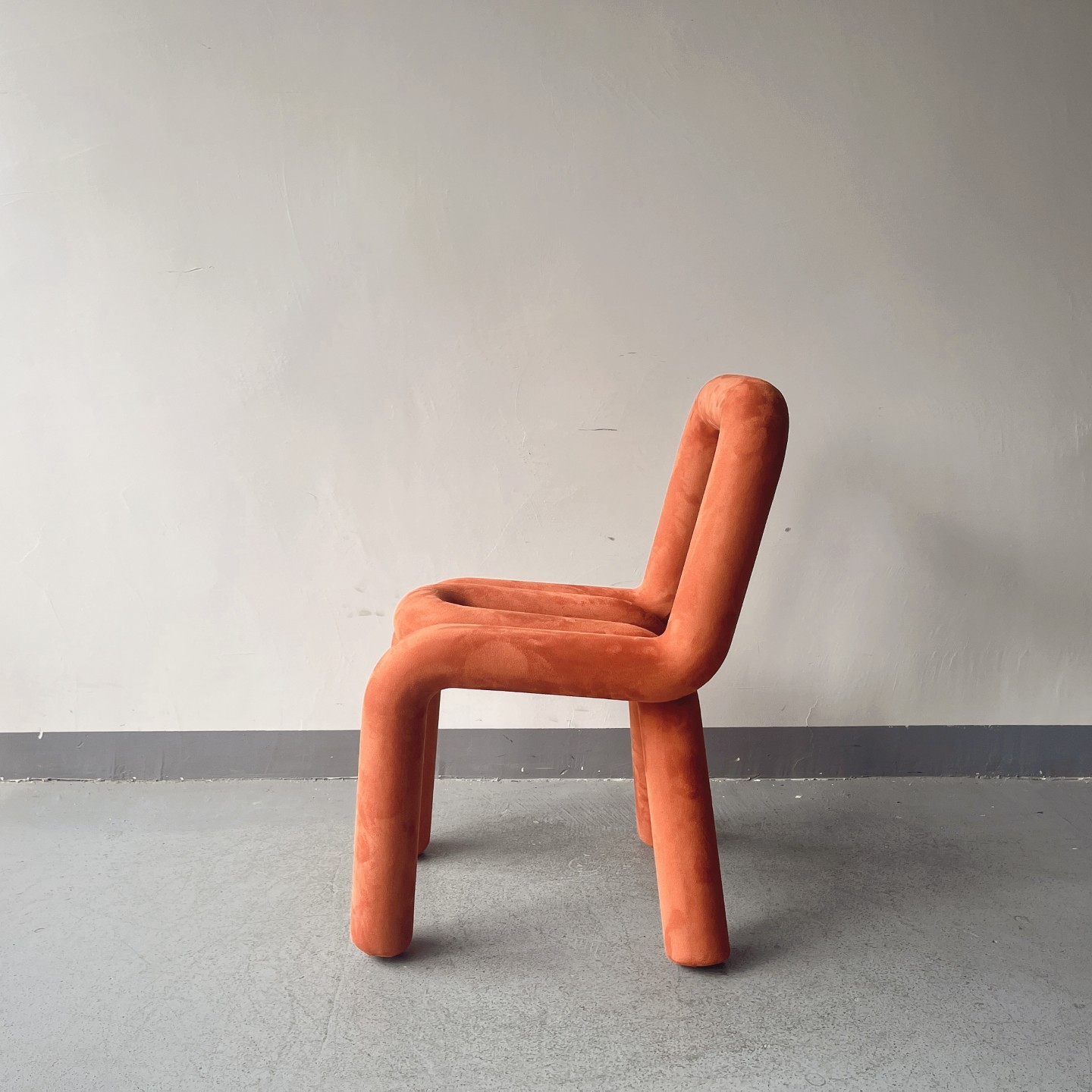 Sunrise Oriental Furniture - the Bold Chair