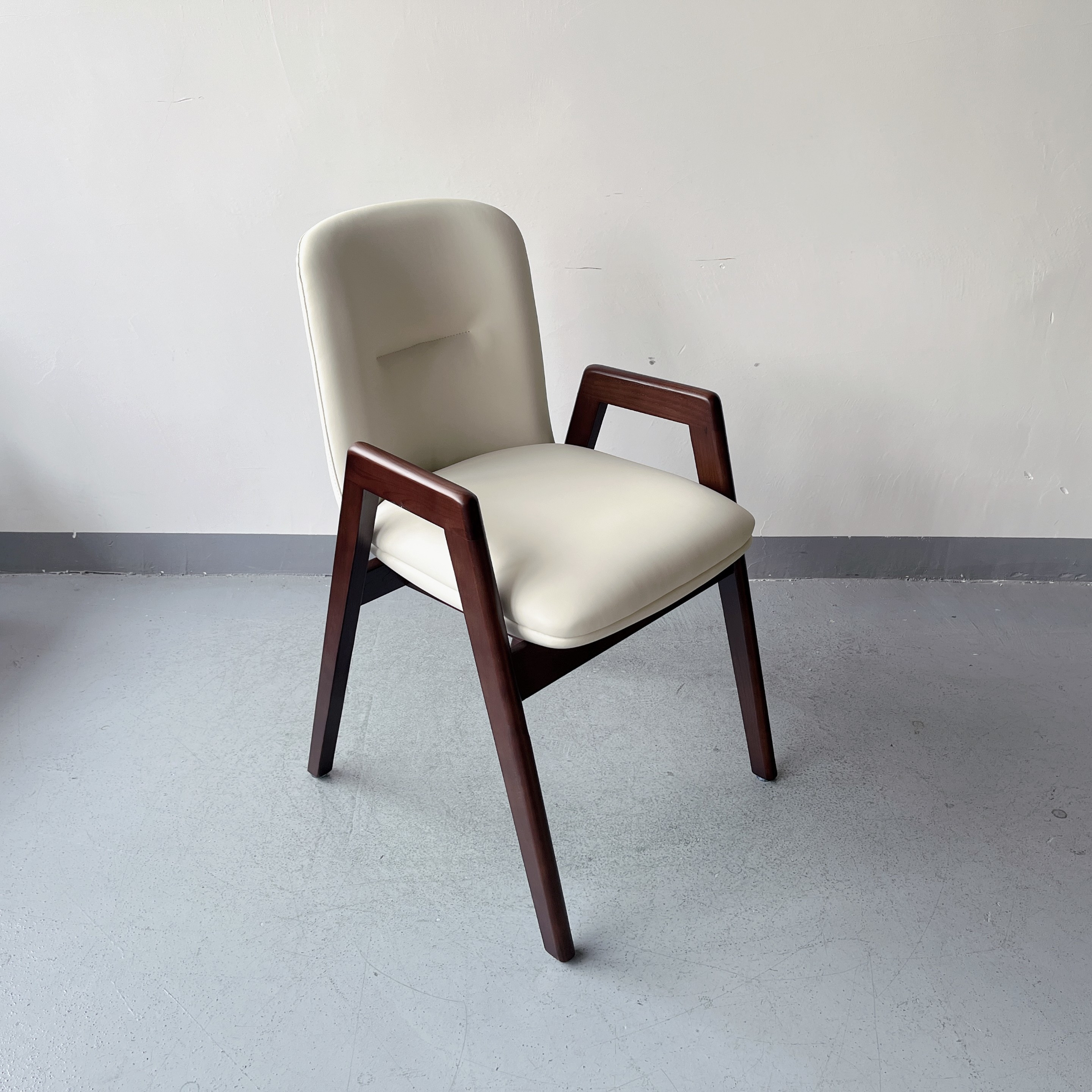 Sunrise Oriental Furniture - the Lance Dining Chair
