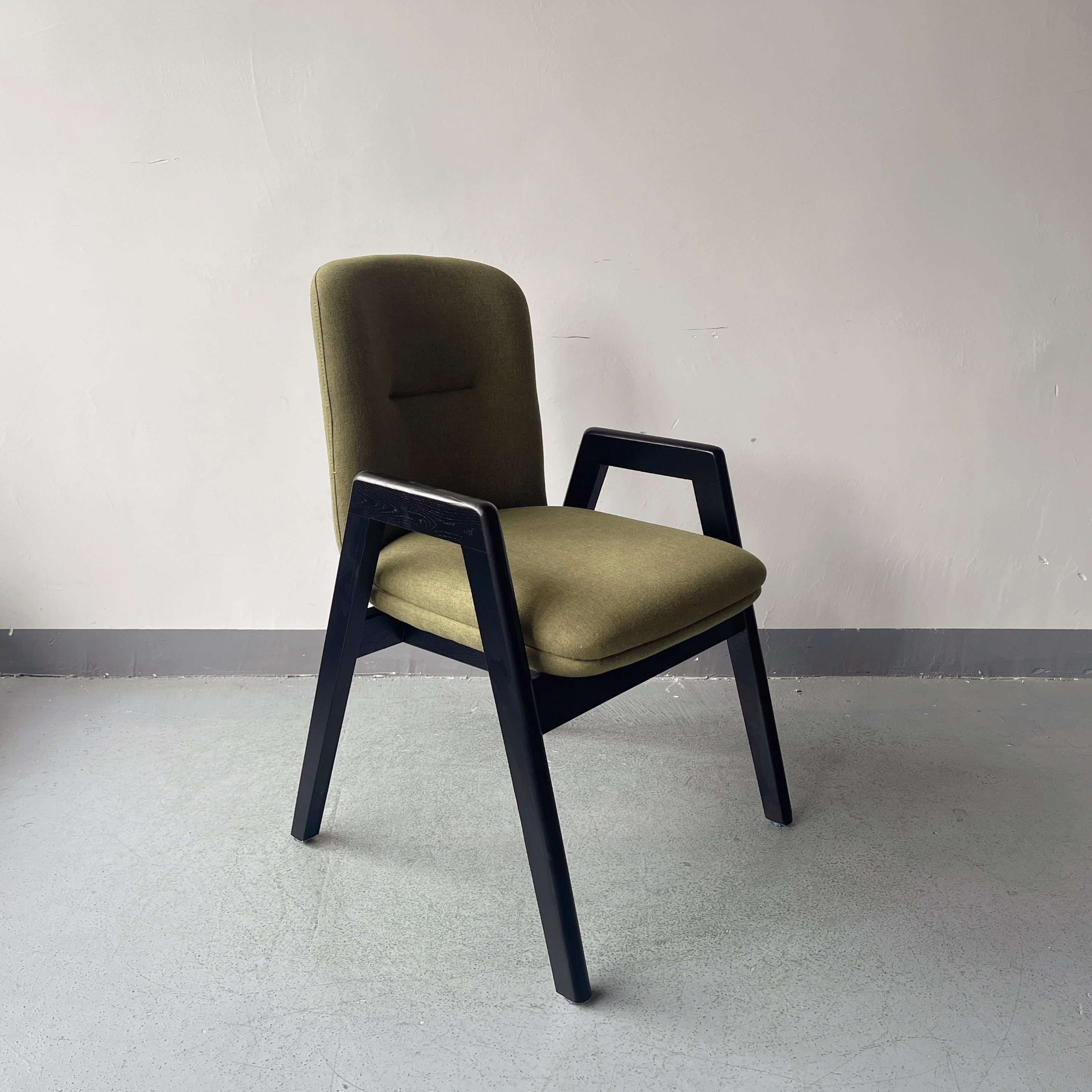 Sunrise Oriental Furniture - the Lance Dining Chair