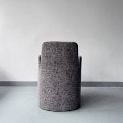 Sunrise Oriental Furniture - Poliform the Guest Chair