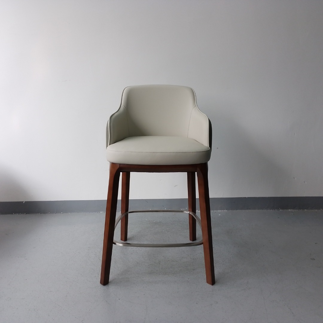 SOF the Verona bar stool