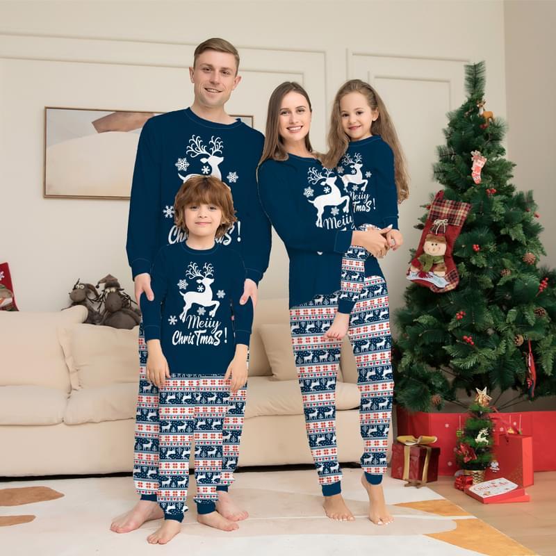 Women Merry Reindeer Print Matching Family Christmas Holiday Pajamas