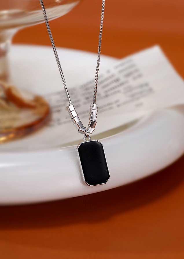 Women'S 999 Silver Chain Black Square Dog Tag Necklace