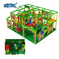 Nueva área de juegos para niños Sala de juegos para niños en interiores Juegos para niños Patio de juegos interior