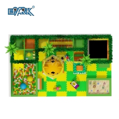Parque infantil blando de entretenimiento Kdis Play Game Green Forest Castle Soft Quilted Playground Equipment