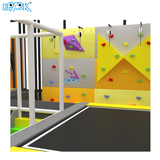 Precio directo de fábrica de parques infantiles de interior