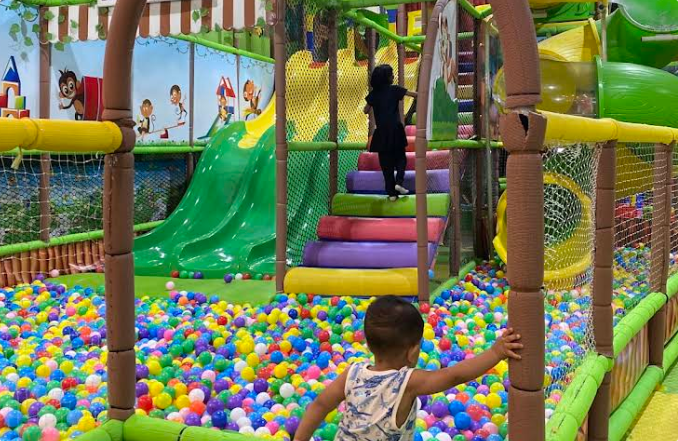 international Indoor playground trade