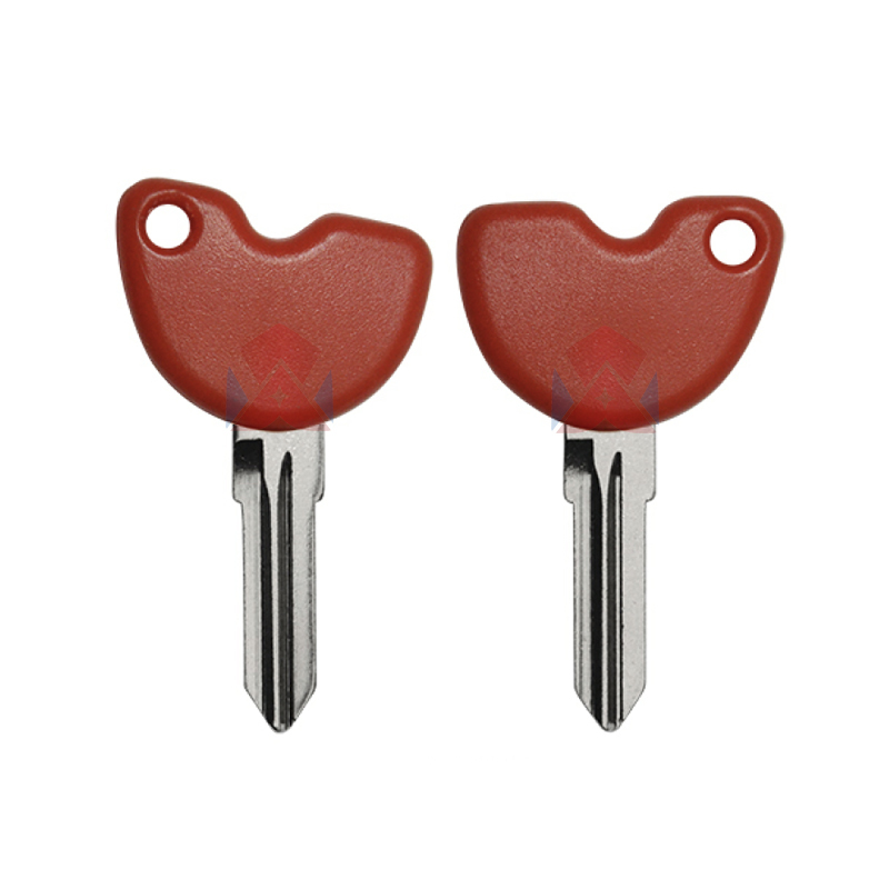 Motorcycle Uncut Blank Key  for Vespa Piaggio 3VTE Fly 125 250 300 GTV VESPA LX LXV LXS GTS GTV 250 300 Scooter parts